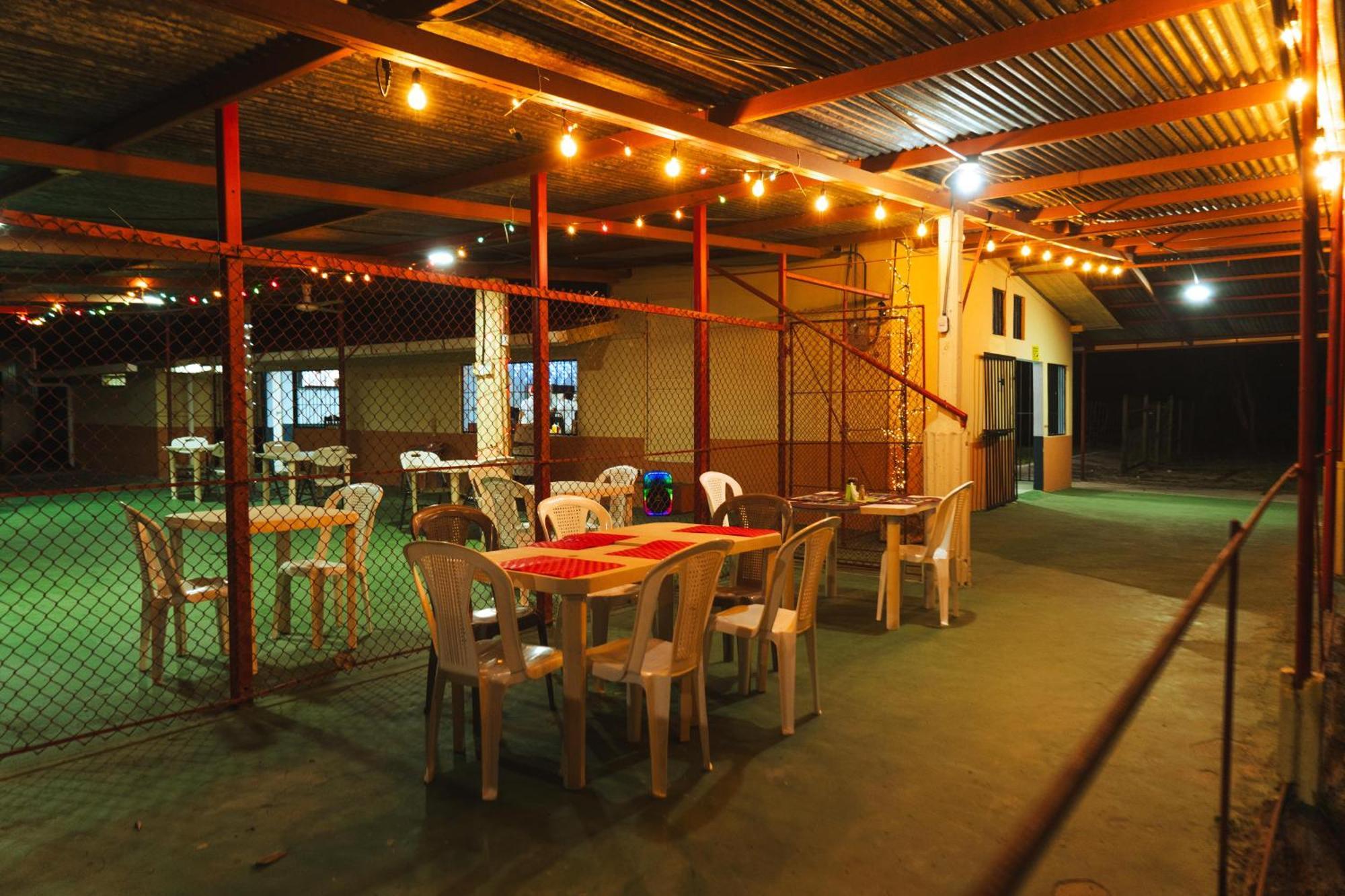 El Cocobolo Food&Rest Room 4 Bed And Breakfast Wifi Ac Pkg Gratis Liberia Exterior photo