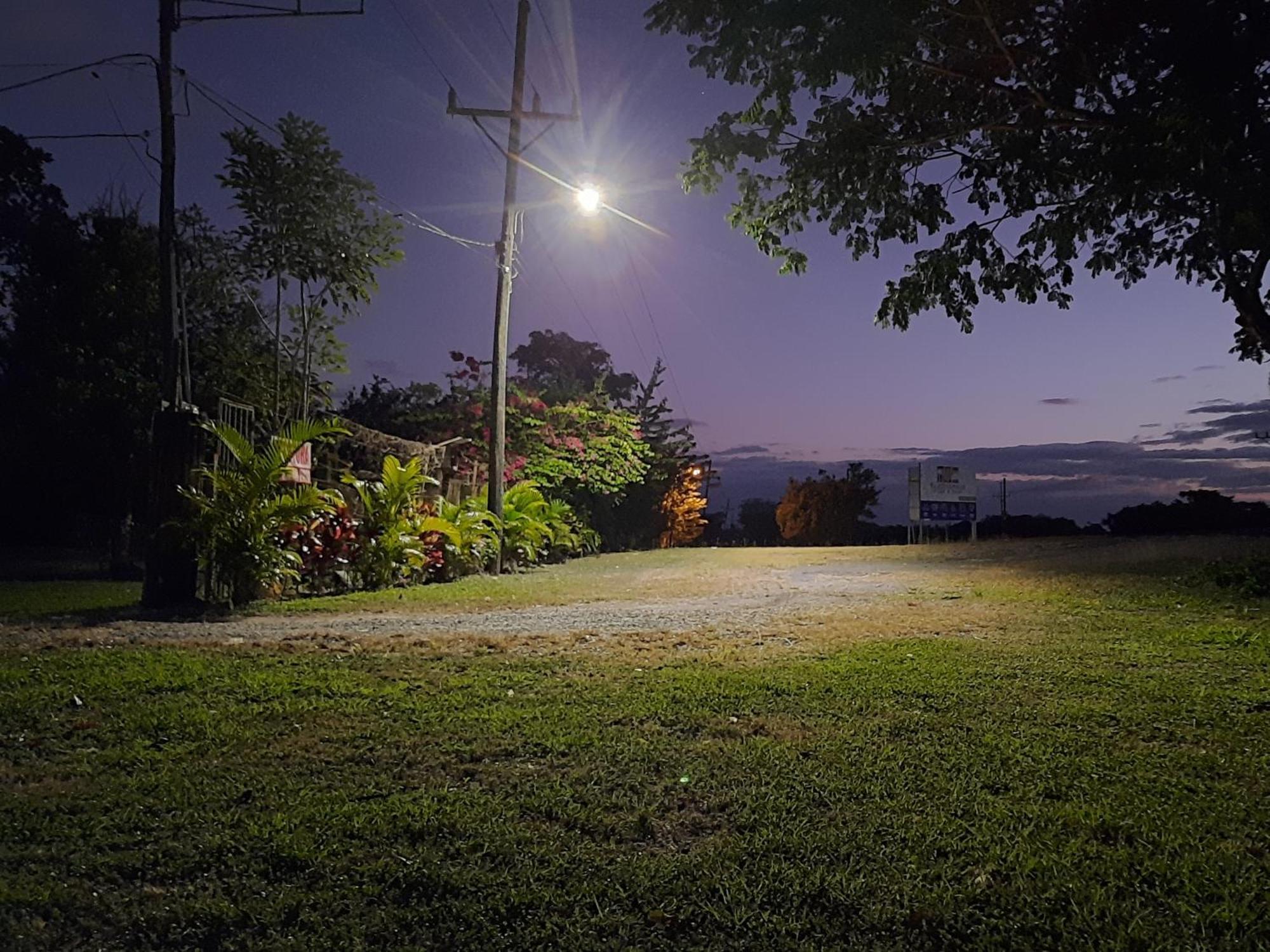 El Cocobolo Food&Rest Room 4 Bed And Breakfast Wifi Ac Pkg Gratis Liberia Exterior photo